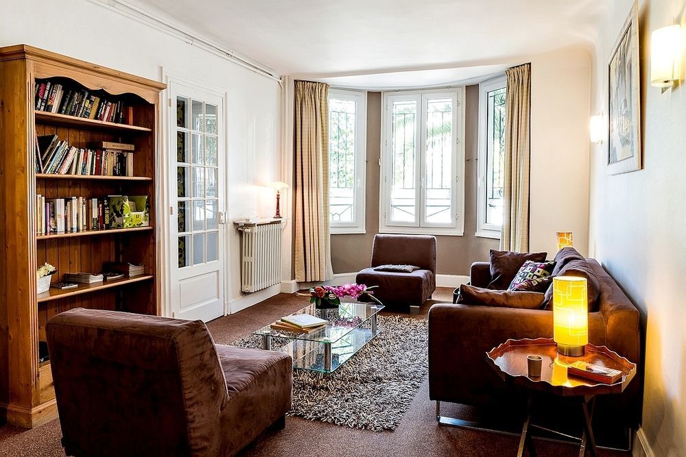 Hotel Val Flores Logis Biarritz Exteriör bild